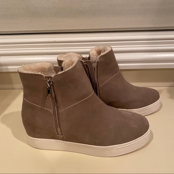 Steve Madden Woman’s Wanda Sneaker - Picture 3 of 6